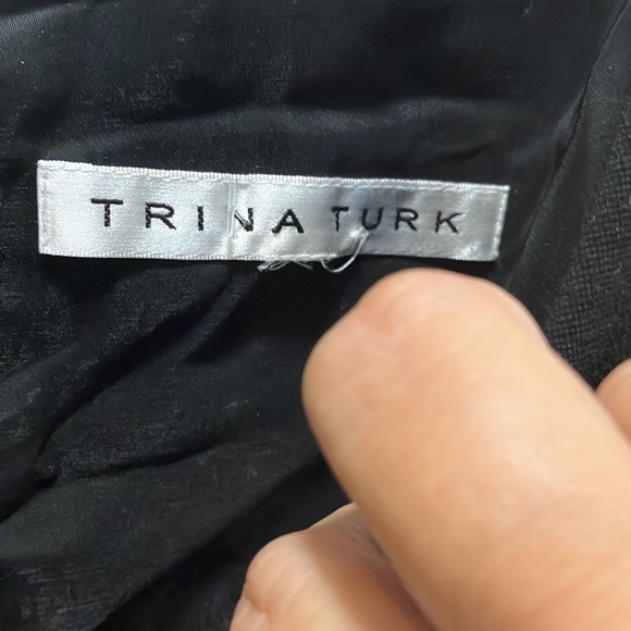 🦋Trina Turk Little black midi dress wrap deep V-Neck front and back pleat… - Picture 4 of 11